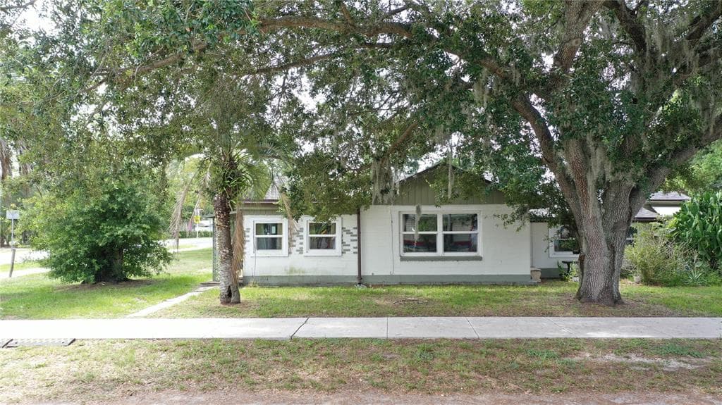 5651 6TH STREET, ZEPHYRHILLS, FL 33542
