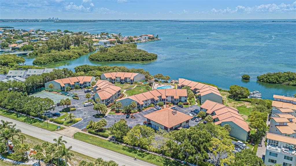 1515 S PINELLAS BAYWAY S S # 29, TIERRA VERDE, FL 33715