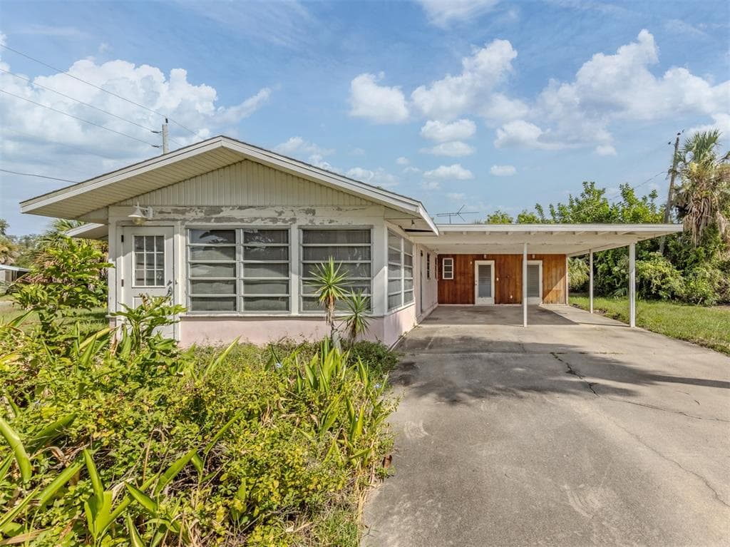 730 S VENICE BOULEVARD, VENICE, FL 34293
