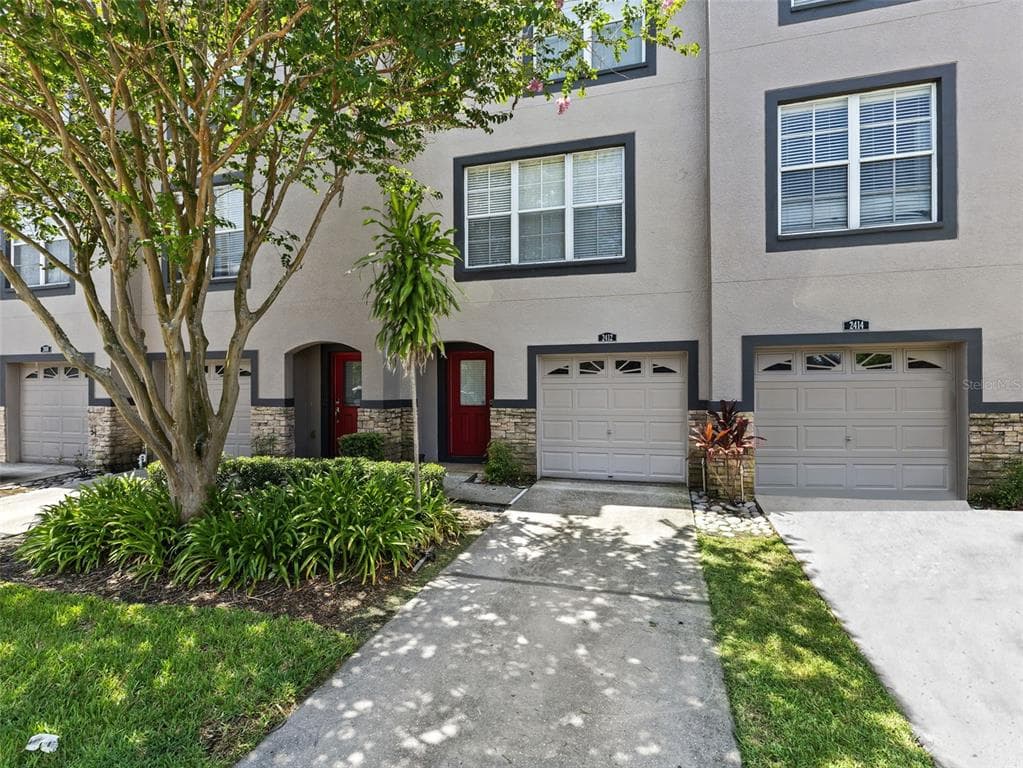 2412 MIDDLETON GROVE DRIVE, BRANDON, FL 33511