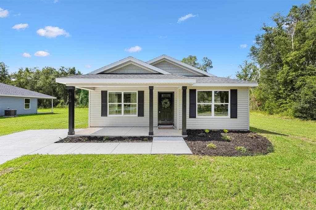 515 E ANDERSON AVENUE, BUSHNELL, FL 33513