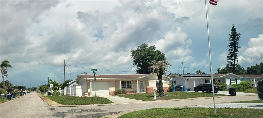 3243 BAYPORT DRIVE, HOLIDAY, FL 34691