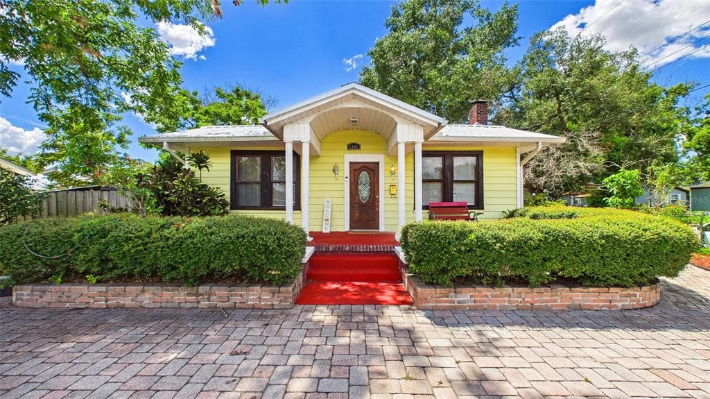 6408 N HIGHLAND AVENUE, TAMPA, FL 33604