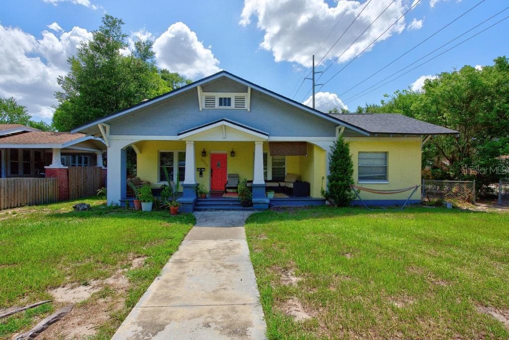 6020 N FLORA VISTA AVENUE, TAMPA, FL 33604