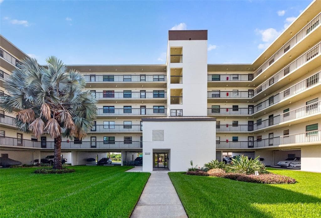 9860 62ND TERRACE N # 1048, ST PETERSBURG, FL 33708