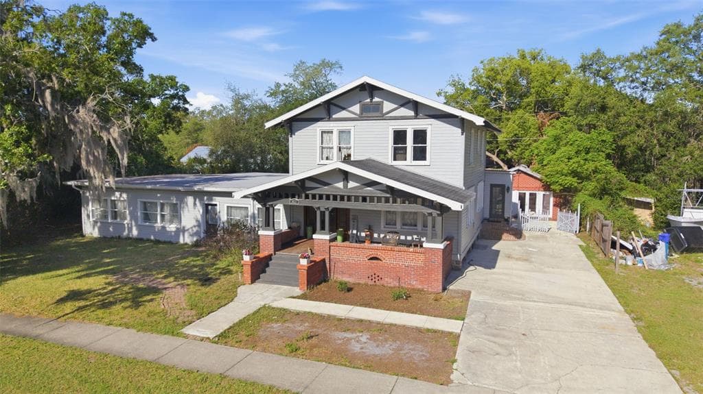 812 SANFORD AVENUE, SANFORD, FL 32771