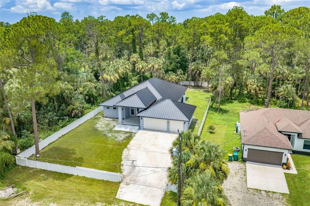 1853 DELLA DRIVE, NAPLES, FL 34117