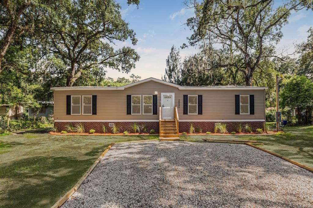 25046 CELESTIAL STREET, CHRISTMAS, FL 32709