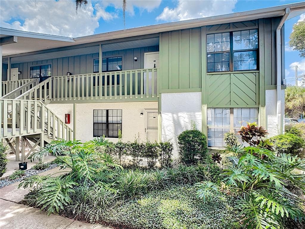 840 CENTER AVENUE # 520, HOLLY HILL, FL 32117