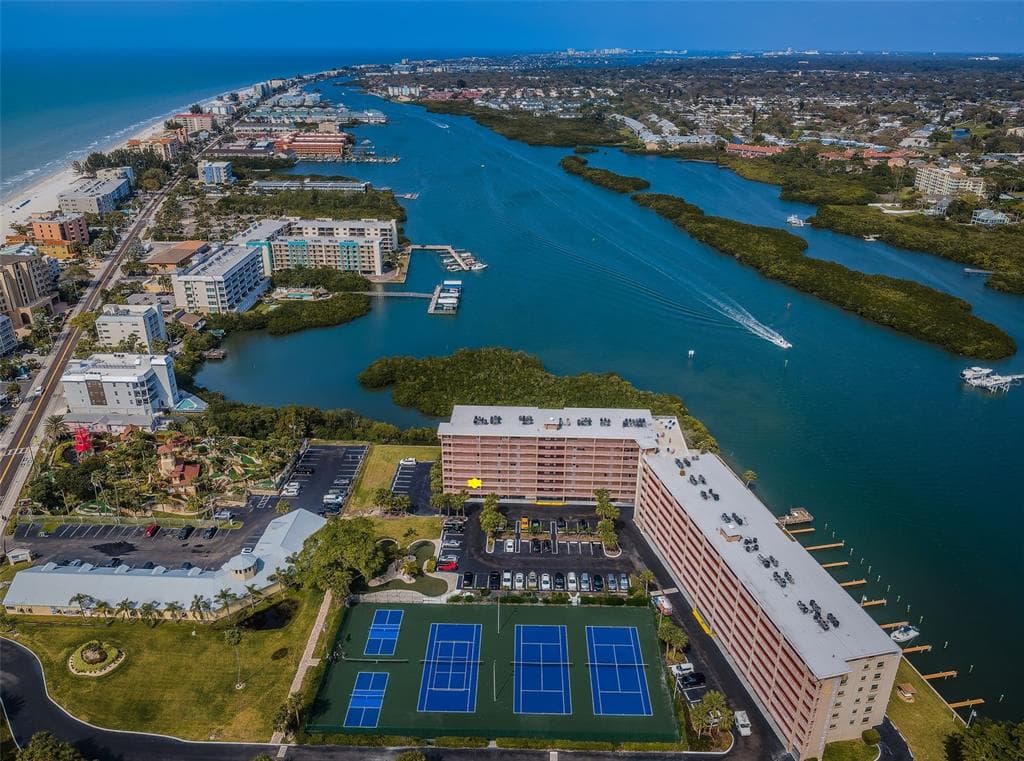19451 GULF BOULEVARD # 301, INDIAN SHORES, FL 33785