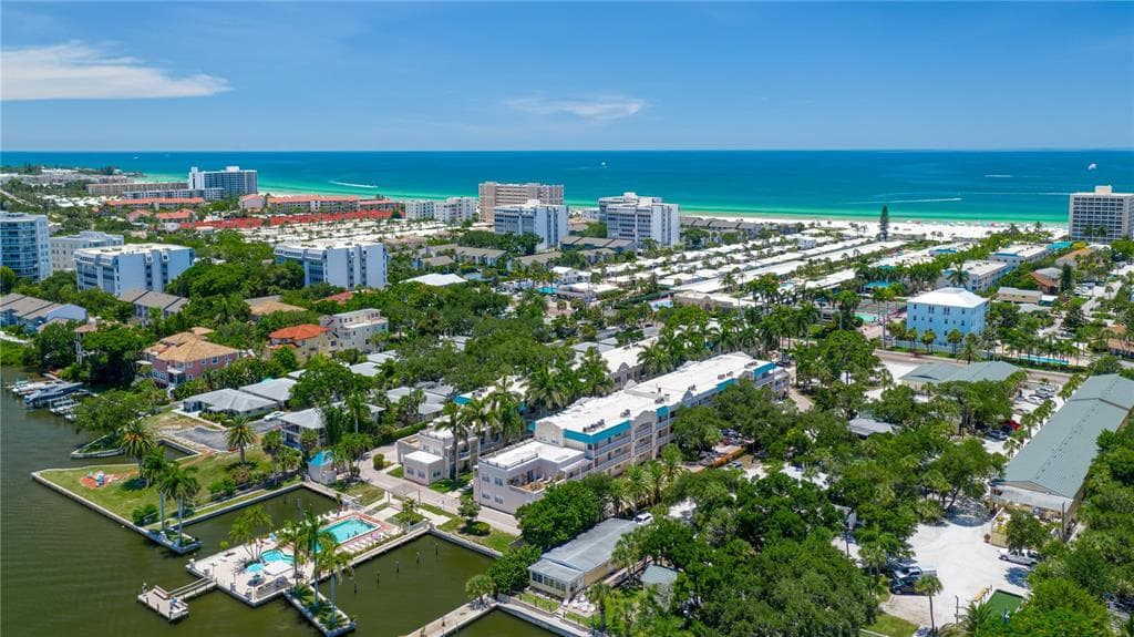 5963 MIDNIGHT PASS ROAD # 332, SARASOTA, FL 34242