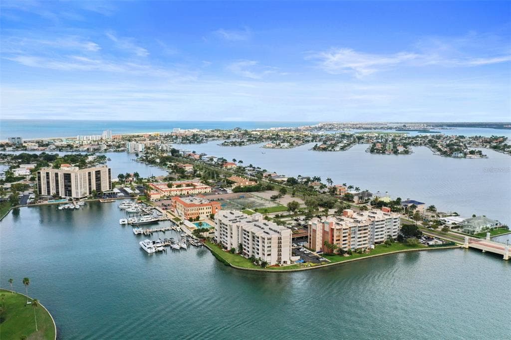 500 TREASURE ISLAND CAUSEWAY # 610, TREASURE ISLAND, FL 33706