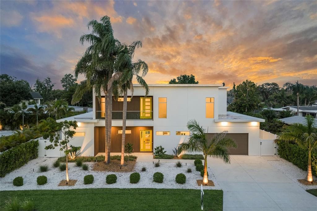 2532 FRUIT TREE DRIVE, SARASOTA, FL 34239