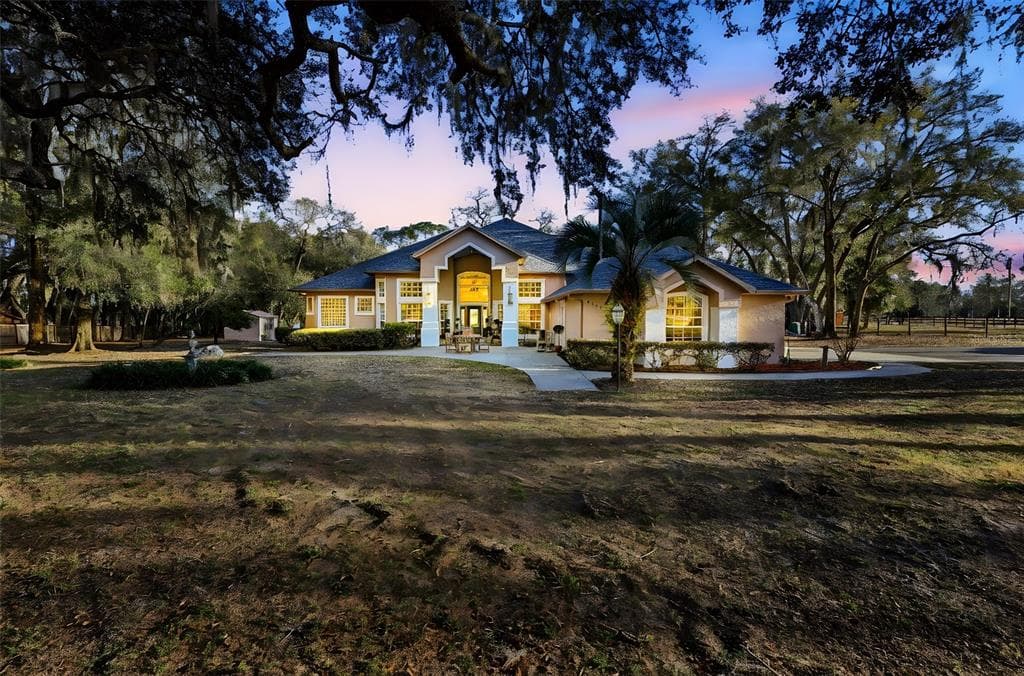 6197 LAKE WINONA ROAD, DE LEON SPRINGS, FL 32130