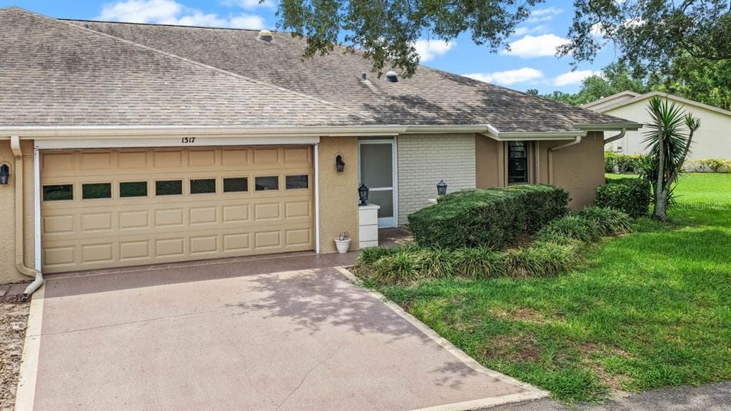 1317 LELAND DRIVE, SUN CITY CENTER, FL 33573