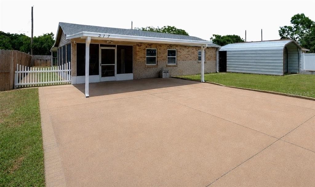 217 ROSE STREET, AUBURNDALE, FL 33823