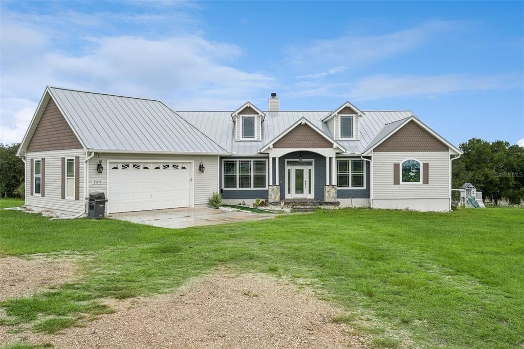 24920 SE HIGHWAY 450, UMATILLA, FL 32784