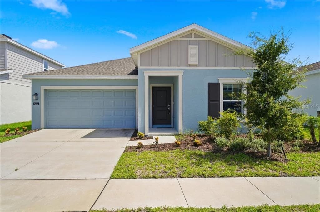 1033 HOLDEN WAY, EAGLE LAKE, FL 33839