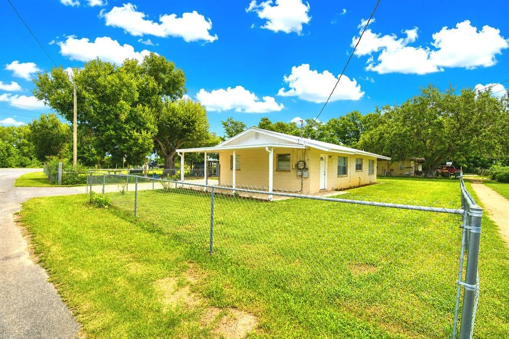 30 MONK ROAD, FROSTPROOF, FL 33843