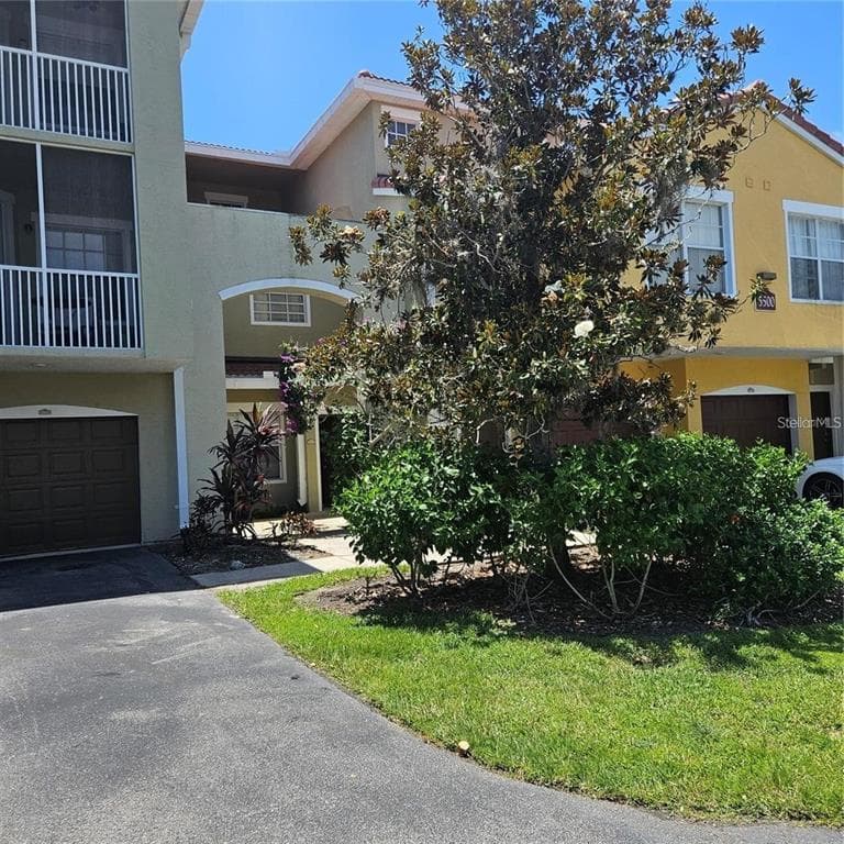 5500 BENTGRASS DRIVE # 6-112, SARASOTA, FL 34235