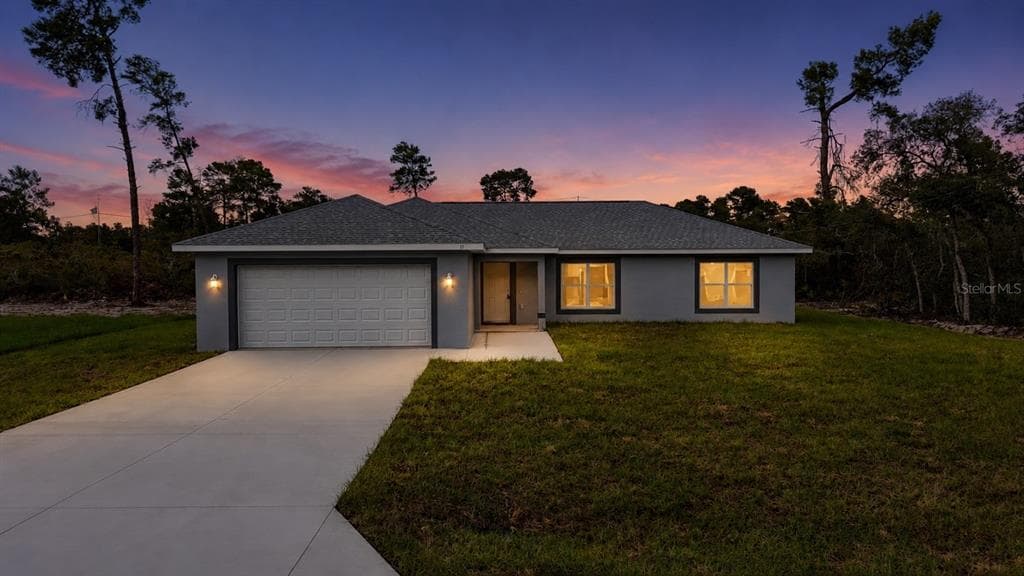 11 MALAUKA PASS, OCKLAWAHA, FL 32179