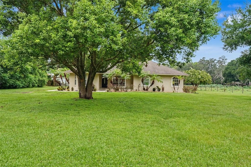 4618 REOLA ROAD, DOVER, FL 33527