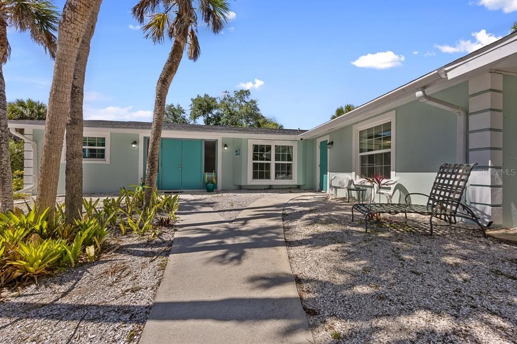4055 BAY OAKS CIRCLE, ENGLEWOOD, FL 34223