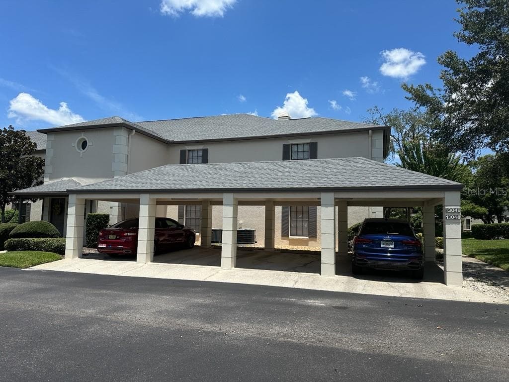 13046 VILLAGE CHASE CIRCLE # 13046, TAMPA, FL 33618