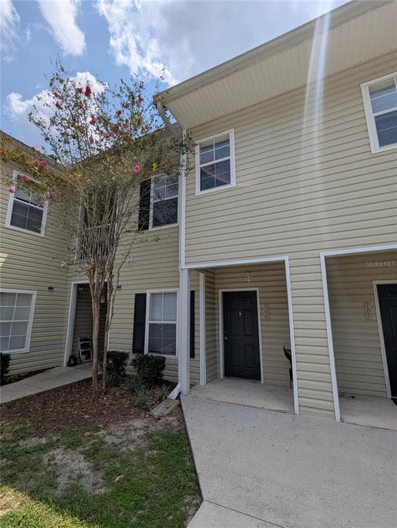 4833 NW 46TH PLACE # 106, GAINESVILLE, FL 32606