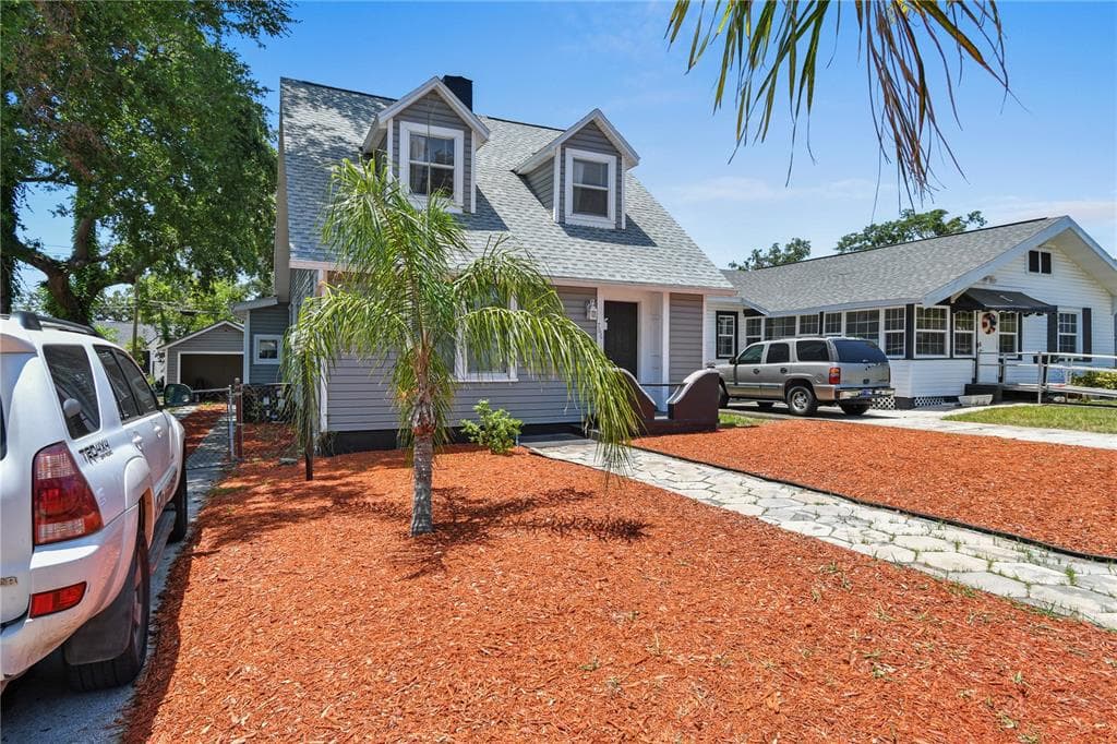 766 13TH AVENUE S, ST PETERSBURG, FL 33701
