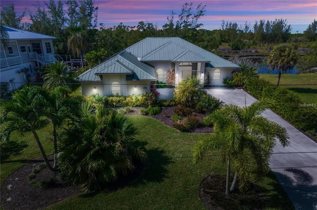 3753 STABILE ROAD, ST JAMES CITY, FL 33956