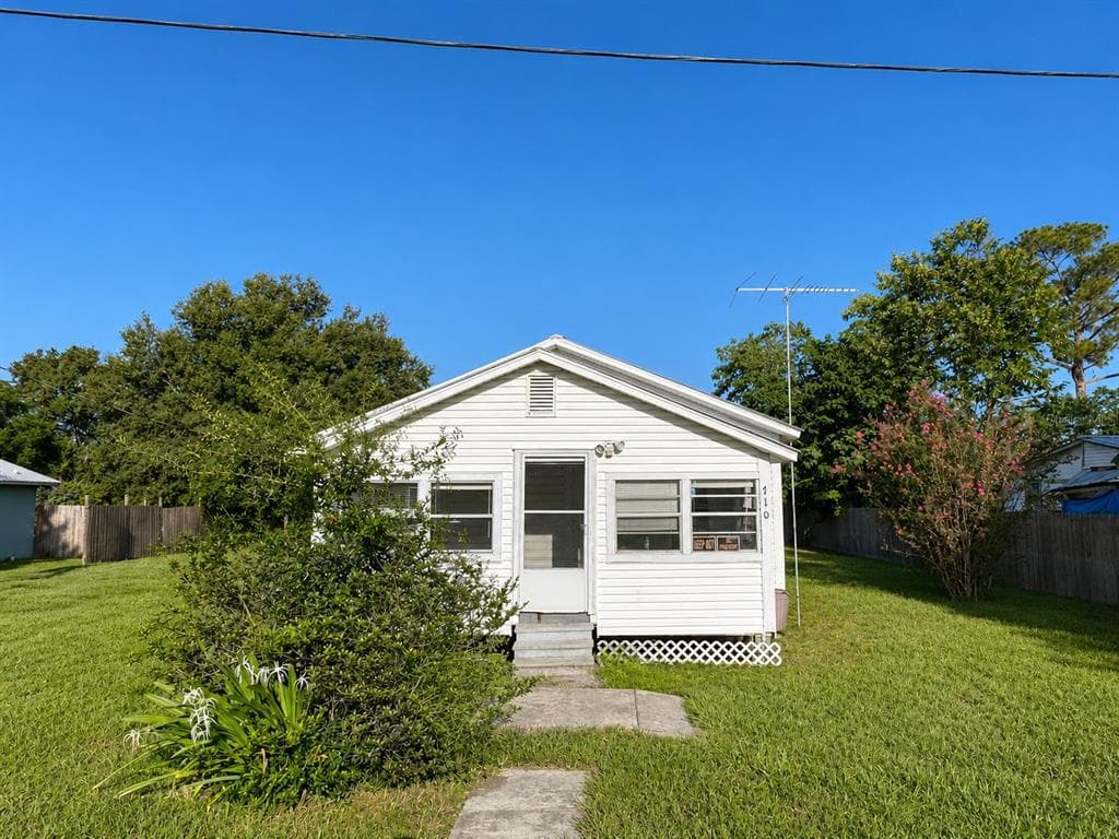 710 SEMINOLE STREET, WAUCHULA, FL 33873