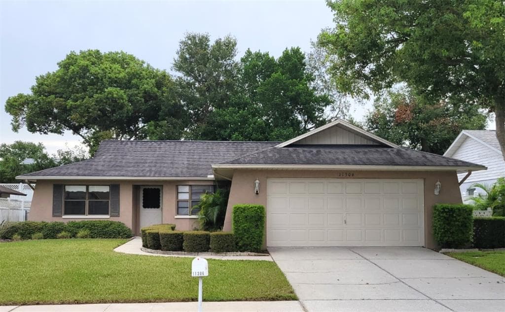 11306 POSSUM TRAIL, PORT RICHEY, FL 34668