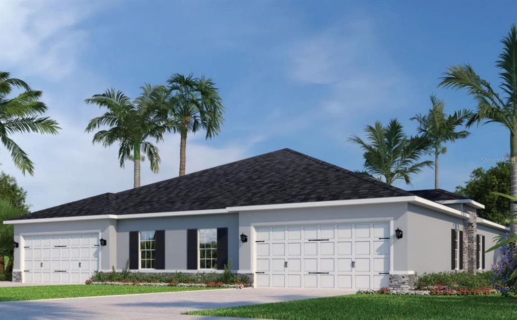 384 BALI STREET, LADY LAKE, FL 32159