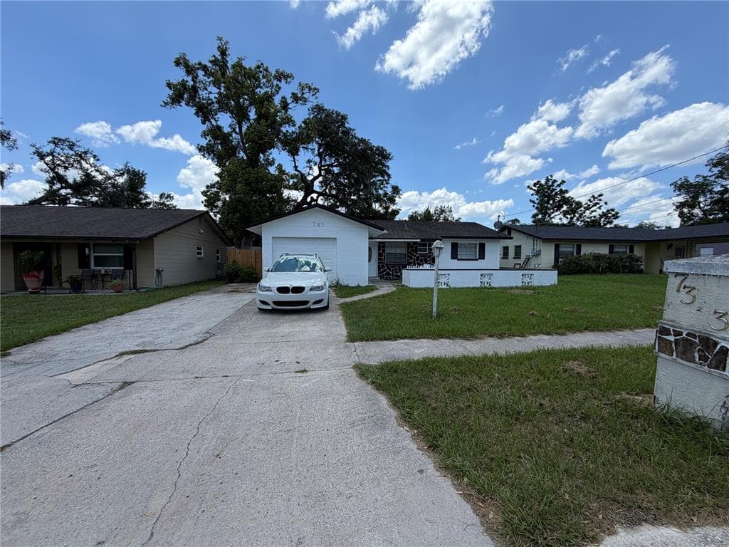 7323 PONDEROSA DRIVE, TAMPA, FL 33637