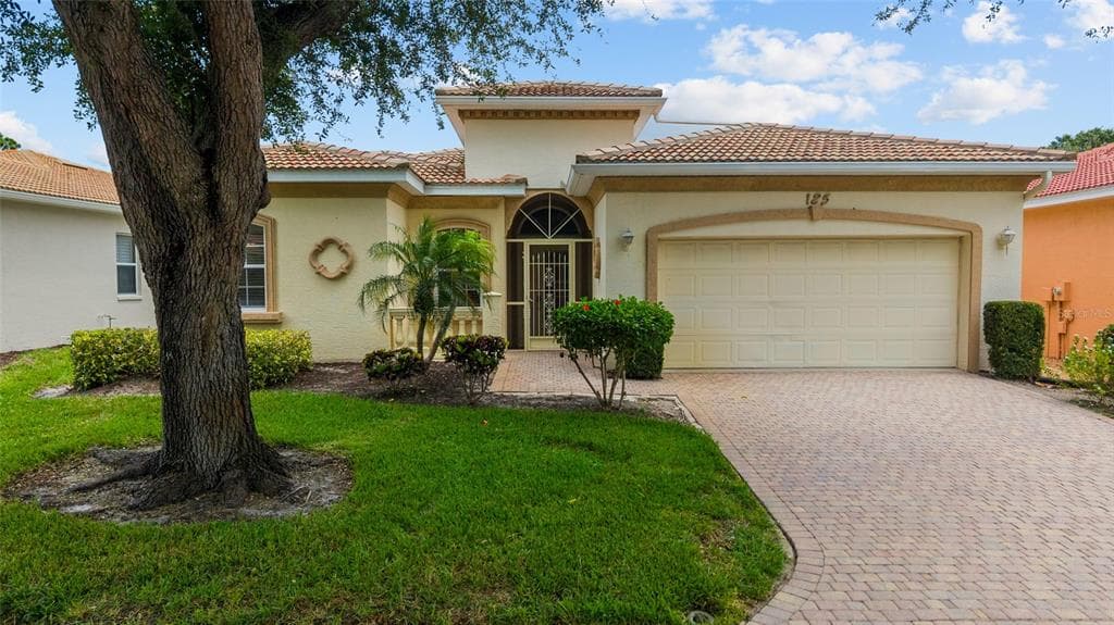 125 RIO TERRA, VENICE, FL 34285