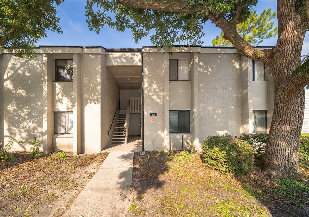 163 SPRINGWOOD CIRCLE # B, LONGWOOD, FL 32750