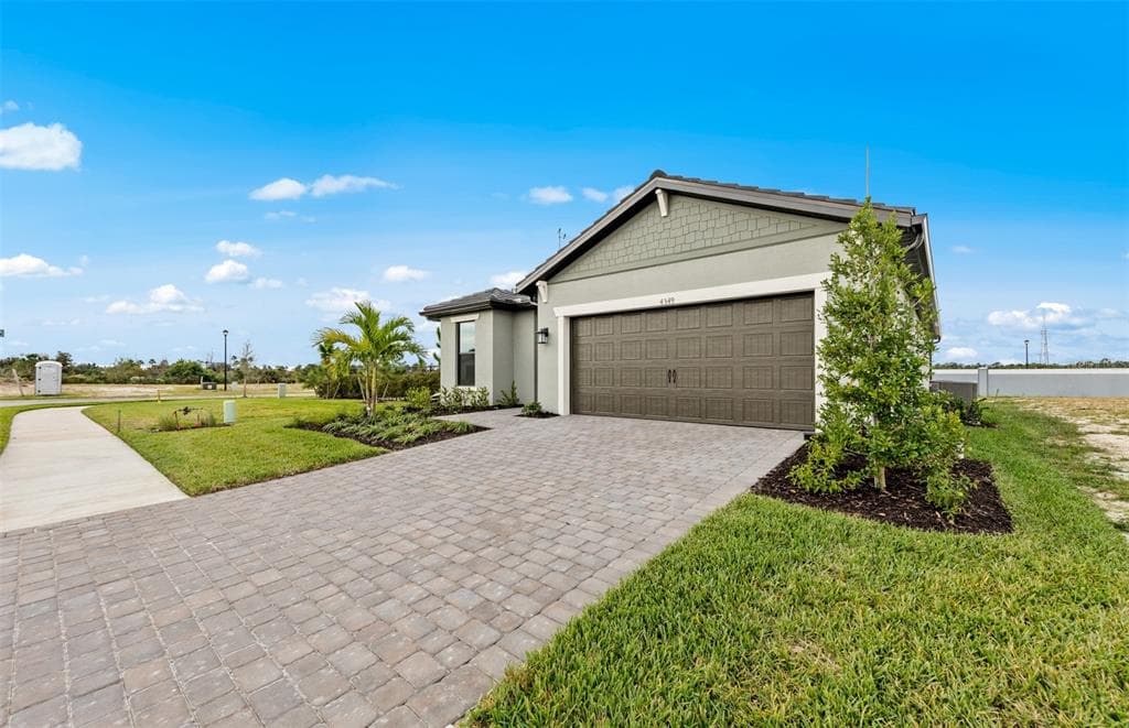 4415 LAKESIDE GROVE, NORTH PORT, FL 34289