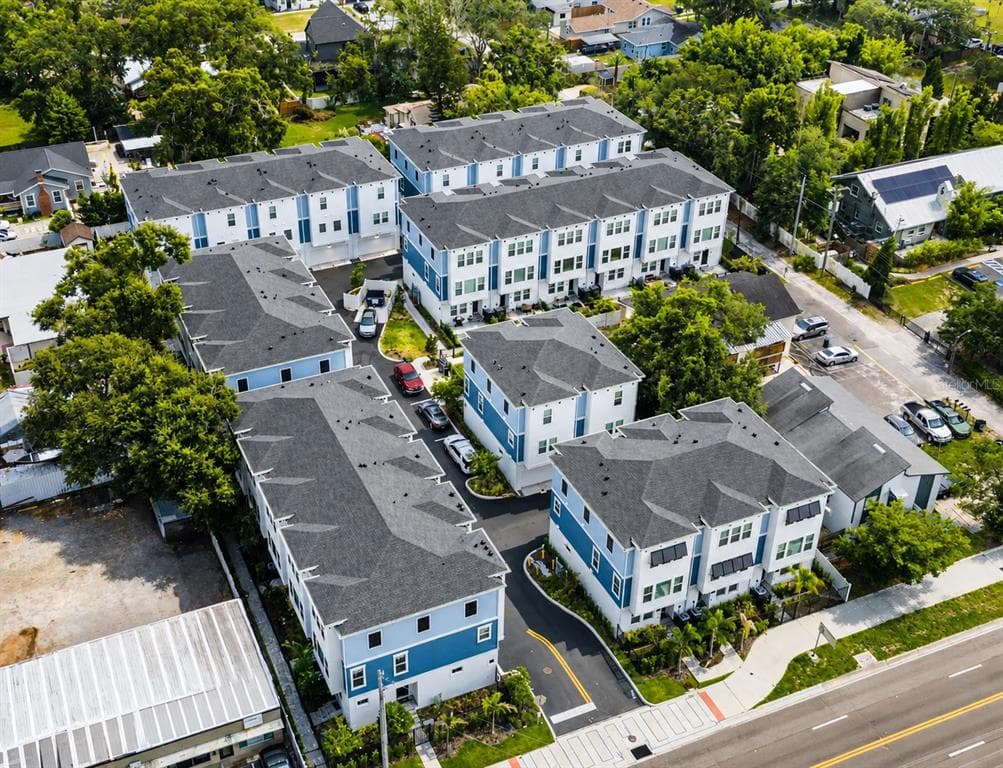 6605 N NEBRASKA AVENUE # 28, TAMPA, FL 33604