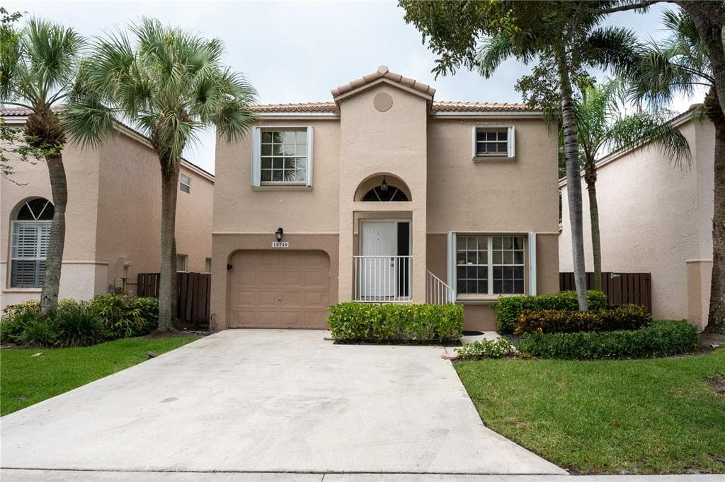 10740 NW 12TH MANOR, PLANTATION, FL 33322