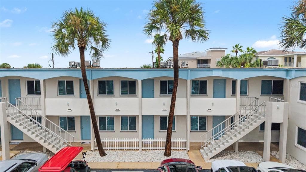 2110 GULF BOULEVARD # 9, INDIAN ROCKS BEACH, FL 33785