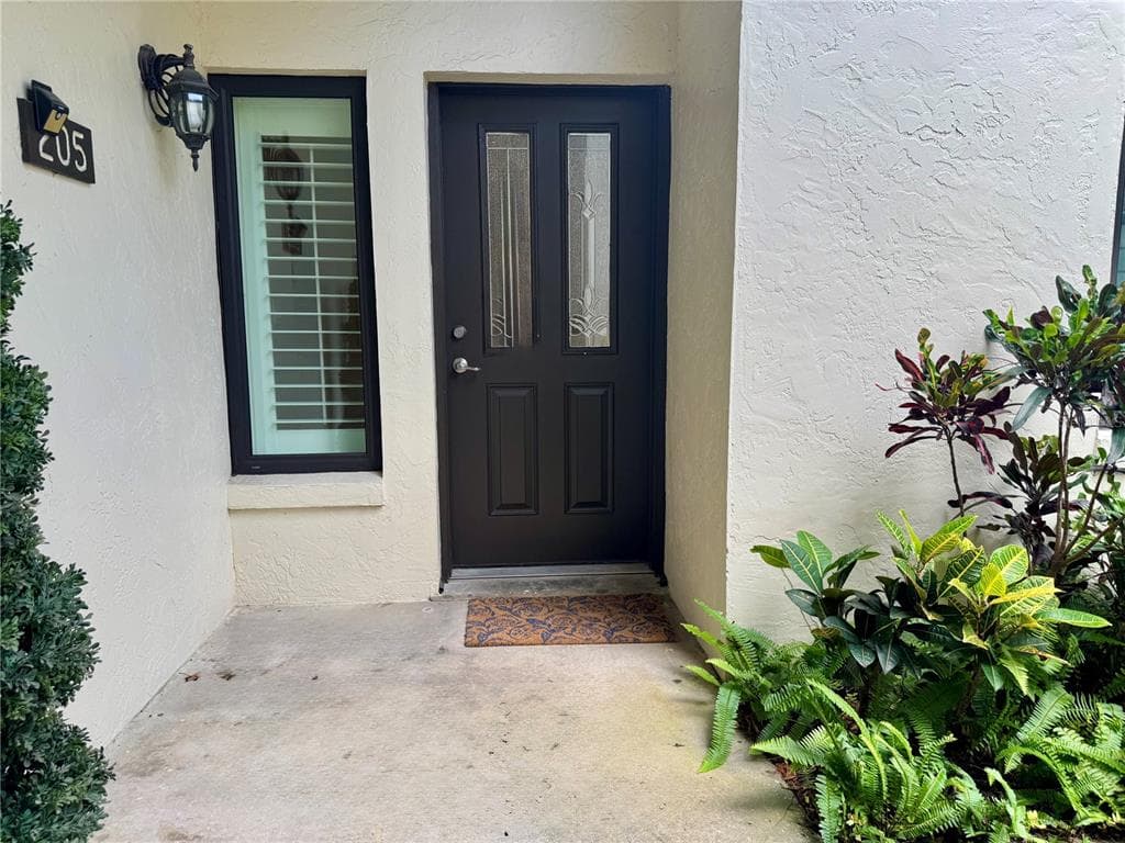1637 SE PARADISE CIRCLE # 205, CRYSTAL RIVER, FL 34429