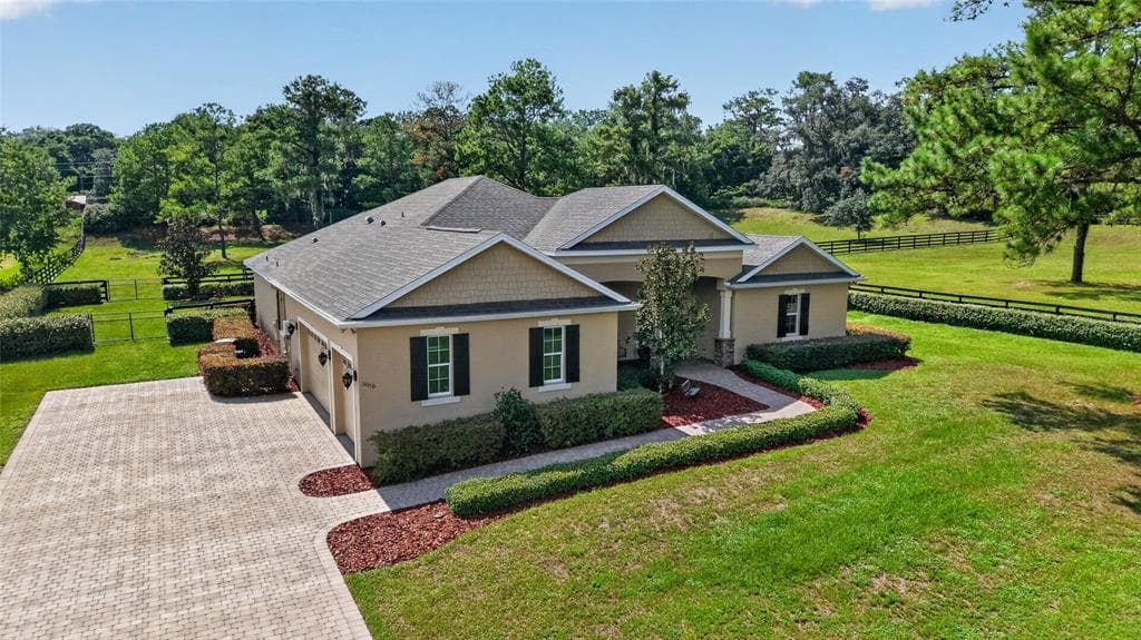 11050 SE 37TH AVENUE ROAD, BELLEVIEW, FL 34420
