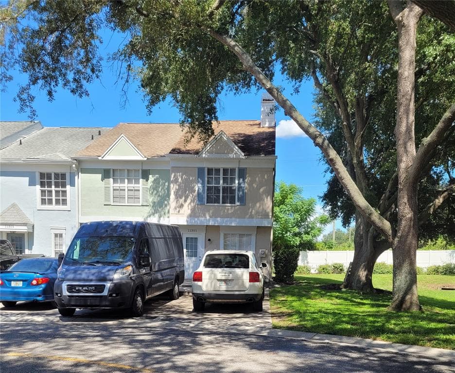 11301 GRANDVILLE DRIVE, TEMPLE TERRACE, FL 33617