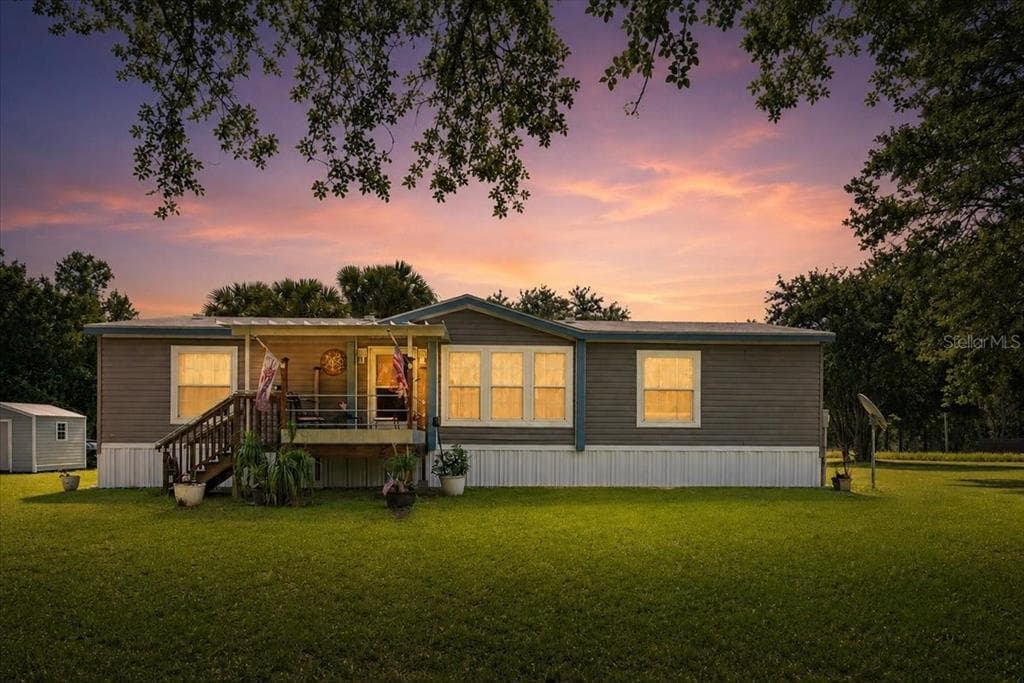 152 KELLY LANE, HAWTHORNE, FL 32640