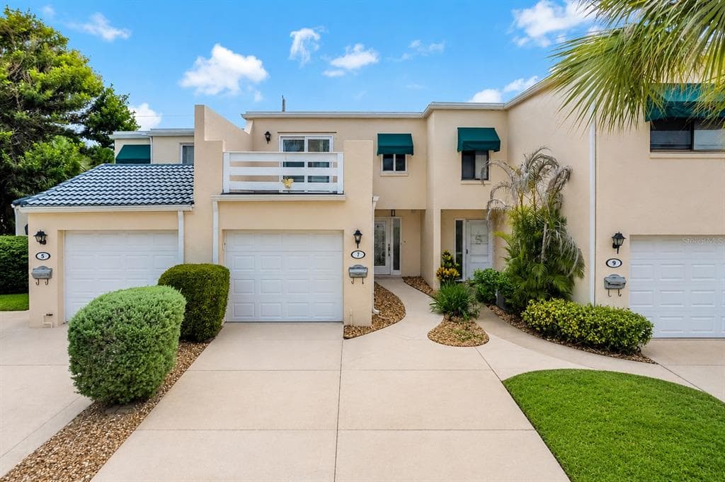 7 EMERALD COURT, SATELLITE BEACH, FL 32937