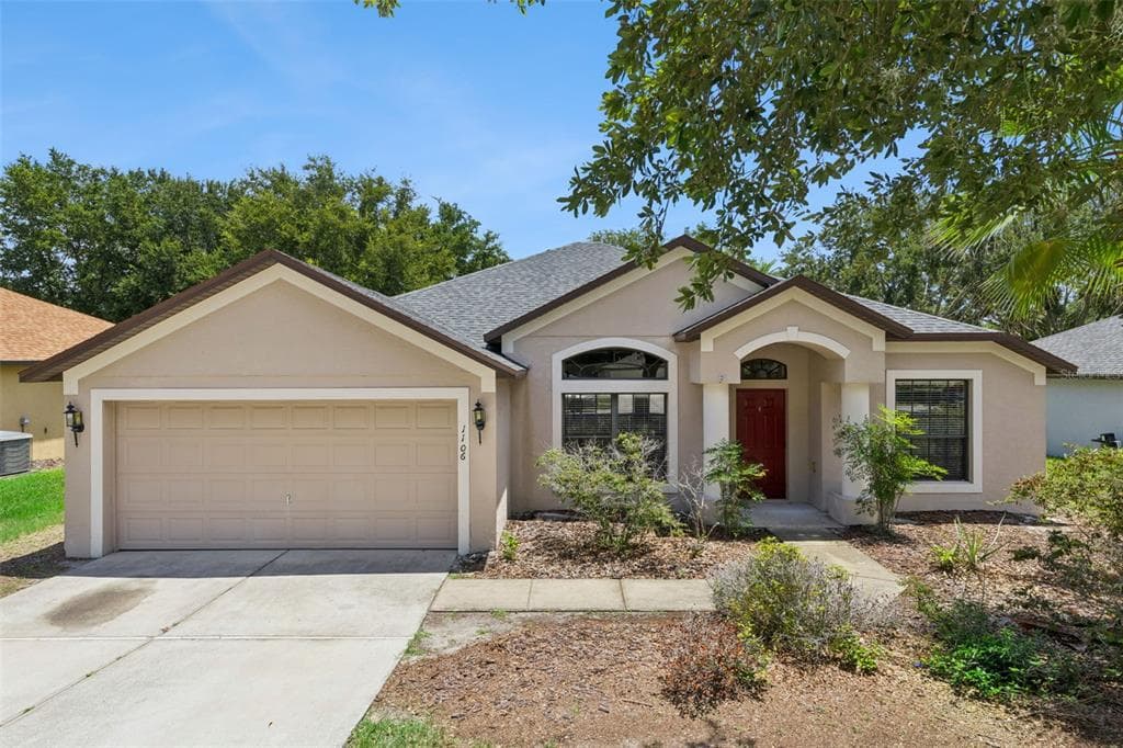 1106 NATURAL OAKS DRIVE, ORANGE CITY, FL 32763