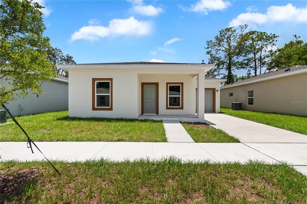 5017 FINDERS COURT, TAMPA, FL 33617