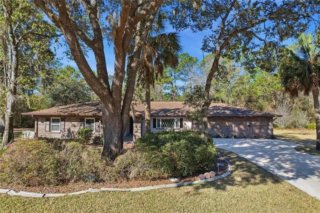36 PINE DRIVE, HOMOSASSA, FL 34446