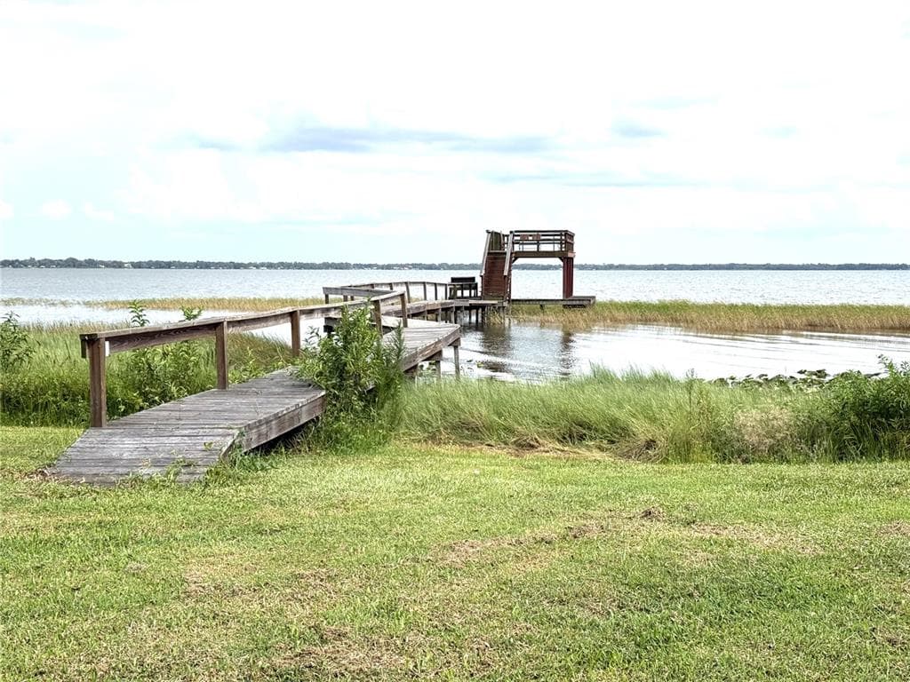 1973 N LAKE REEDY BOULEVARD, FROSTPROOF, FL 33843